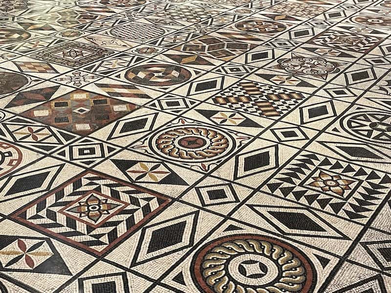Stunning mosaics of Lugdunum